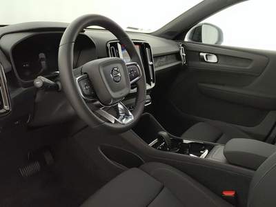 Volvo XC40  single motor core rwd Argento usata Cuneo