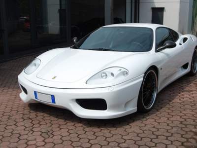 Ferrari 360 Modena Coupè CAMBIO MANUALE Bianco usata Barzanò