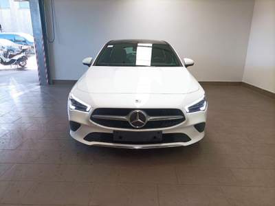 Mercedes-Benz CLA Shooting Brake Sport Bianco usata Magenta