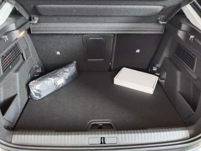 Citroen C4 PureTech 130 S&S EAT8 Shine Grigio usata Savona