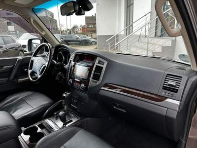 Mitsubishi Pajero 3.2 DI-D 16V aut. 5p. Top Grigio usata Castelnuovo Rangone