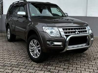Mitsubishi Pajero 3.2 DI-D 16V aut. 5p. Top Grigio usata Castelnuovo Rangone