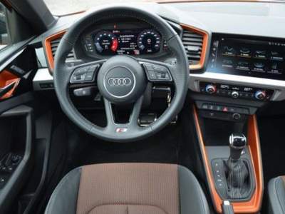 Audi A1 citycarver S line Arancione usata Castelnuovo Rangone