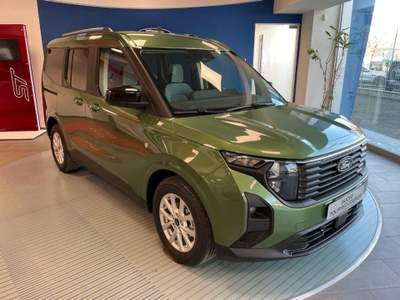 Ford Tourneo Courier TITANIUM 1.000 benzina 125cv NUOVA! Verde usata Alba