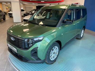 Ford Tourneo Courier TITANIUM 1.000 benzina 125cv NUOVA! Verde usata Alba