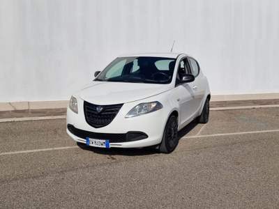 Lancia Ypsilon 1.3 MJT 16V 95 CV BUONO STATO,PREZZO TRATTABILE Bianco usata Viterbo