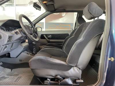 Renault Clio 1.8 16v a/c 142.000km Blu/Azzurro usata Rivergaro