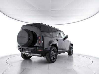 Land Rover Defender 110 2.0 Si4 PHEV 404 CV AWD Auto XS Edition Nero usata Corciano
