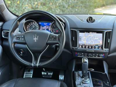 Maserati Levante V6 Diesel Q4 250cv GranSport Grigio usata Castellaneta