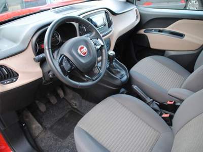 Fiat Doblò Doblò 1.6 MJT 120CV Lounge Rosso usata Castelnuovo Rangone