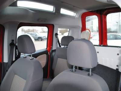 Fiat Doblò Doblò 1.6 MJT 120CV Lounge Rosso usata Castelnuovo Rangone