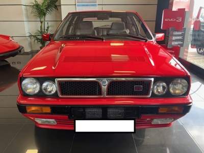 Lancia Delta 2.0i.e. turbo 16V HF integrale Rosso usata Cassino