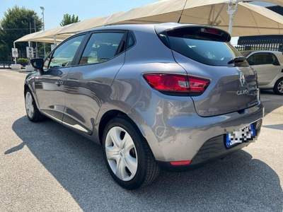 Renault Clio dCi 8V 90CV EDC Start&Stop 5 porte Energy Zen Grigio usata Marigliano