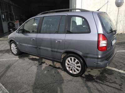 Opel Zafira 2.0 16V DTI cat Elegance Grigio usata Alba