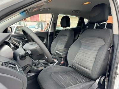 Hyundai ix35 1.7 CRDi 2WD Comfort Bianco usata San Giuseppe Vesuviano