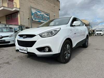 Hyundai ix35 1.7 CRDi 2WD Comfort Bianco usata San Giuseppe Vesuviano
