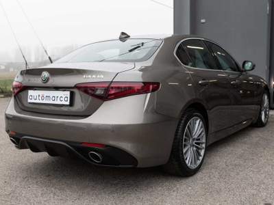Alfa Romeo Giulia 2.2 Turbodiesel 210 CV AT8 AWD Q4 Veloce Marrone usata Silea