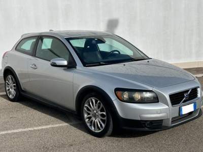 Volvo C30 1.6 D DRIVe Kinetic Argento usata Capodimonte