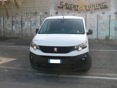 Peugeot Partner BlueHDi 100 S&S PC Furgone Premium Bianco usata TAVIANO