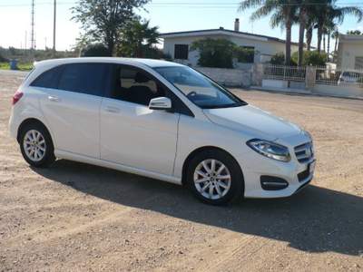 Mercedes-Benz Classe B d Automatic Business Extra Bianco usata TAVIANO