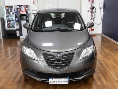 Lancia Ypsilon 1.2 69 CV 5 porte GPL Ecochic Gold Grigio usata Silea