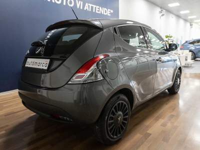 Lancia Ypsilon 1.2 69 CV 5 porte GPL Ecochic Gold Grigio usata Silea