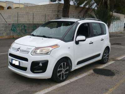 Citroen C3 Picasso 1.4 VTi 95 Seduction Bianco usata TAVIANO