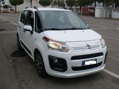 Citroen C3 Picasso 1.4 VTi 95 Seduction Bianco usata TAVIANO