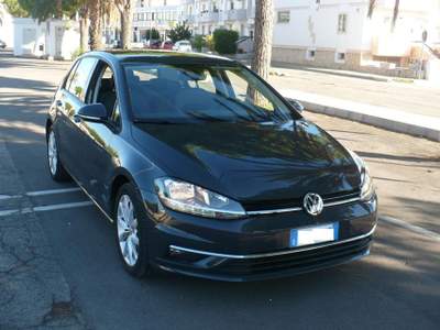 Volkswagen Golf 1.6 TDI 115 CV 5p. Executive BlueMotion Technology Grigio usata TAVIANO