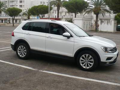 Volkswagen Tiguan 1.6 TDI SCR Business BlueMotion Technology Bianco usata TAVIANO