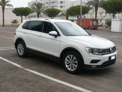 Volkswagen Tiguan 1.6 TDI SCR Business BlueMotion Technology Bianco usata TAVIANO
