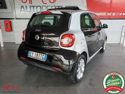 Smart ForFour 70 1.0 Passion +TETTO IN TELA Nero usata Palermo