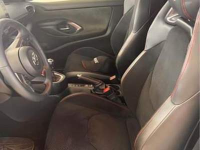 Toyota Yaris 1.6 Turbo 3 porte GR Yaris Circuit Bianco usata Portoferraio