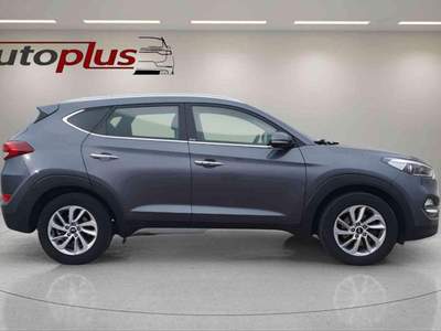 Hyundai Tucson 1.7 CRDi XPossible IN SEDE Grigio usata Penne