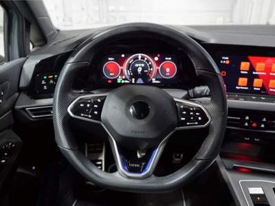 Volkswagen Golf VIII GTE 1,4 eHybrid 18-Zoll ACC LED Grigio usata Castel Gandolfo