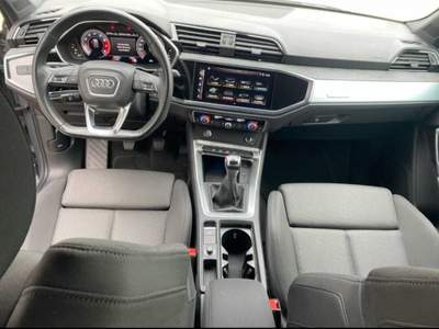 Audi Q3 1.5 TFSI ADVANCED+NAVI+AHK+MATR Grigio usata Castel Gandolfo