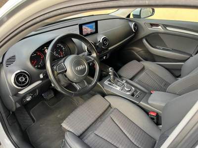 Audi A3 SPB 1.6 TDI clean diesel S tronic Ambition Bianco usata Capriolo