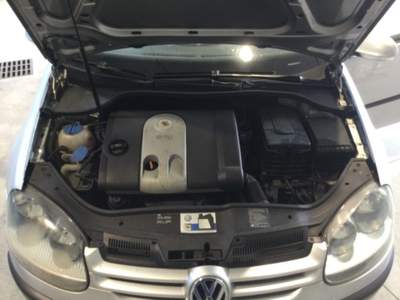 Volkswagen Golf 1.6 16V FSI 5p. KM.37.000 Solamente Argento usata SCANDICCI