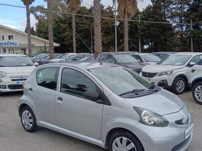 Toyota Aygo 12V VVT-i 5 porte Now usata Modica