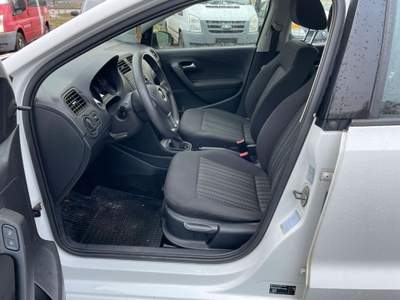 Volkswagen Polo 1.0 MPI 5p. Trendline Bianco usata Castelnuovo Rangone