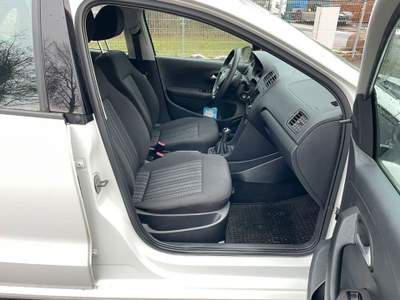 Volkswagen Polo 1.0 MPI 5p. Trendline Bianco usata Castelnuovo Rangone