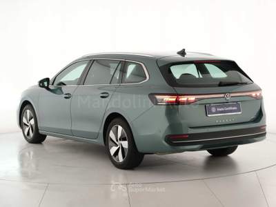 Volkswagen Passat 1.5 etsi act 150cv business dsg Verde usata Brescia