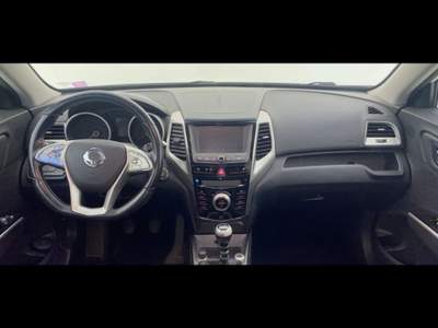 SsangYong Tivoli 1.6 Be bi-fuel Gpl 128cv Bianco usata Pescara