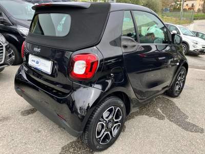 Smart ForTwo 90 0.9 T twinamic cabrio Passion Nero usata Nicosia
