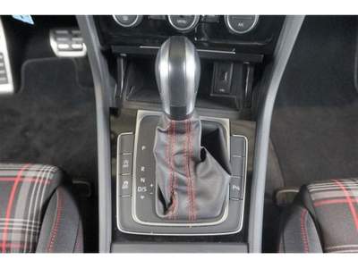 Volkswagen Golf Performance 2.0 245 CV TSI 5p. Bianco usata Castelnuovo Rangone