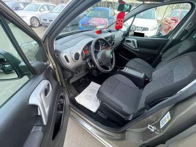 Peugeot Partner Tepee BlueHDi 100 Active Marrone usata Castelnuovo Rangone