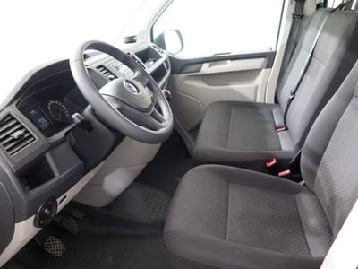 Volkswagen Caravelle 2.0 TDI 150CV 4 Motion Bianco usata Castelnuovo Rangone