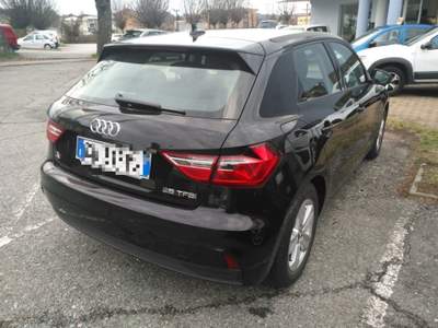 Audi A1 SPB 25 TFSI Nero usata Alba