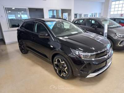 Opel Grandland 1.5 ecotec Business Elegance s&s 130cv at8 Nero usata Novi Ligure