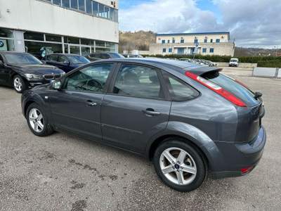 Ford Focus/Focus C-Max 1.8 TDCi (115CV) 5p. Grigio usata Ceppaloni